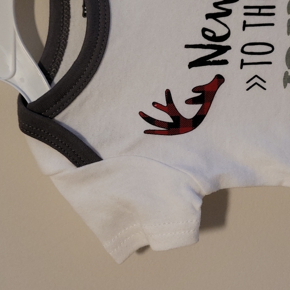 Hudson Baby Onesie New To The Tribe - Picture 3 of 9